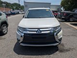 Used 2018 Mitsubishi Outlander SEL image 2