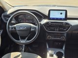 Used 2020 Ford Escape SE image 2