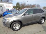 Used 2013 Kia Sorento LX w/ Convenience Pkg image 3