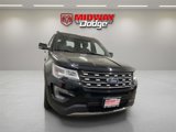 Used 2017 Ford Explorer XLT w/ Equipment Group 201A image 4