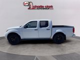 Used 2021 Nissan Frontier SV w/ Midnight Edition Floor Mats image 3