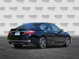 Used 2017 Honda Accord Sport image 5