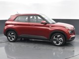 Certified 2024 Hyundai Venue Limited image 2