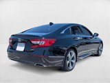 Used 2018 Honda Accord Touring image 5