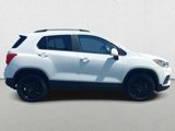 Used 2022 Chevrolet Trax LT w/ Sport Edition image 4