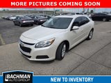 Used 2014 Chevrolet Malibu LT image 2