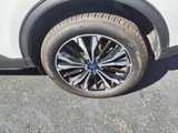 Used 2022 Ford Escape SE image 4