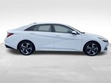 Used 2023 Hyundai Elantra Limited image 4