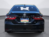 Used 2022 Toyota Camry LE image 4