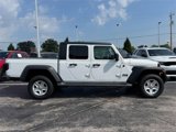 Used 2020 Jeep Gladiator Sport w/ Quick Order Package 24S image 2