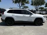 Used 2023 Jeep Cherokee Altitude Lux image 3