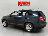 Used 2012 Kia Sorento LX w/ Convenience Pkg image 3