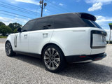 Used 2023 Land Rover Range Rover SE image 3
