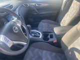 Used 2015 Nissan Rogue SV image 5