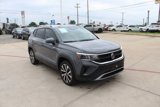 Used 2024 Volkswagen Taos SE w/ MDO Package image 3