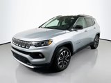 Used 2022 Jeep Compass Limited image 3