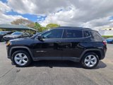 Used 2019 Jeep Compass Latitude image 4