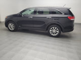 Used 2016 Kia Sorento LX image 3