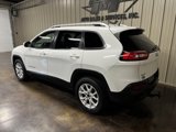 Used 2018 Jeep Cherokee Latitude w/ Cold Weather Group image 5