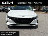 Used 2023 Hyundai Elantra SEL w/ Winter Weather Package image 2