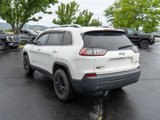 Used 2019 Jeep Cherokee Latitude Plus w/ Comfort/Convenience Group image 5
