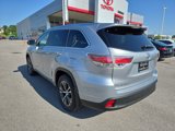 Certified 2016 Toyota Highlander XLE image 5