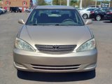 Used 2004 Toyota Camry LE image 2