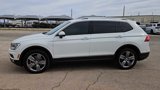 Used 2021 Volkswagen Tiguan SEL image 4