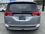 Used 2020 Chrysler Pacifica Limited image 3