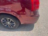 Used 2017 Dodge Grand Caravan SE image 2