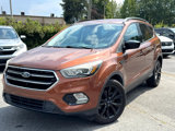 Used 2017 Ford Escape SE w/ SE Sport Appearance Package image 3