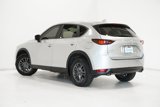 Used 2021 MAZDA CX-5 Touring w/ Touring Preferred SV Package image 5
