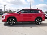 Used 2024 Mitsubishi Outlander SE image 4