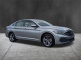 Used 2024 Volkswagen Jetta SE image 2