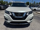 Used 2018 Nissan Rogue SV image 2