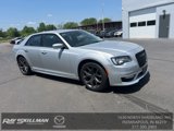 Used 2022 Chrysler 300 Touring image 2