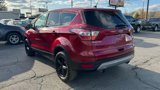 Used 2017 Ford Escape SE image 3
