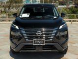 Used 2024 Nissan Rogue SV image 2