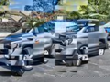 Used 2024 GMC Terrain SLE image 2