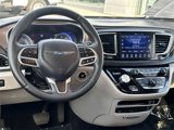 Used 2017 Chrysler Pacifica Touring-L Plus image 6