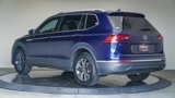 Used 2023 Volkswagen Tiguan SE image 2