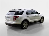 Used 2014 Ford Explorer XLT w/ Equipment Group 202A image 3