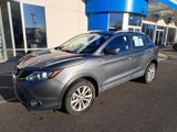 Used 2018 Nissan Rogue Sport SV w/ SV Technology Package image 2