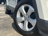 Used 2019 Jeep Compass Latitude w/ Cold Weather Group image 2