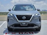 Used 2021 Nissan Rogue SL image 2