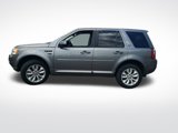 Used 2011 Land Rover LR2 HSE image 3