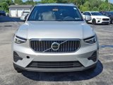 Certified 2025 Volvo XC40 B5 Core image 2