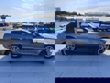 Used 2005 Ford Mustang Deluxe image 2