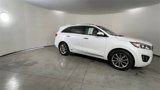 Used 2018 Kia Sorento SX image 2