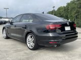 Used 2017 Volkswagen Jetta SE image 5